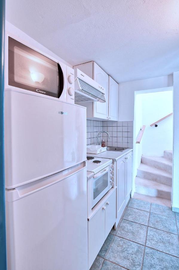 Blue Dolphin Antiparos Villas And Suites Agios Georgios  ภายนอก รูปภาพ