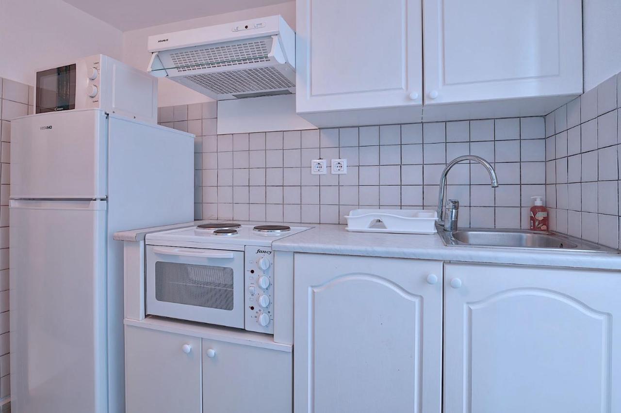 Blue Dolphin Antiparos Villas And Suites Agios Georgios  ภายนอก รูปภาพ