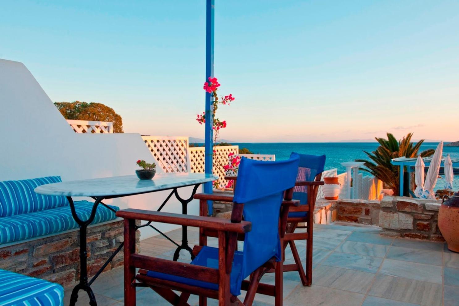 Blue Dolphin Antiparos Villas And Suites Agios Georgios  ภายนอก รูปภาพ