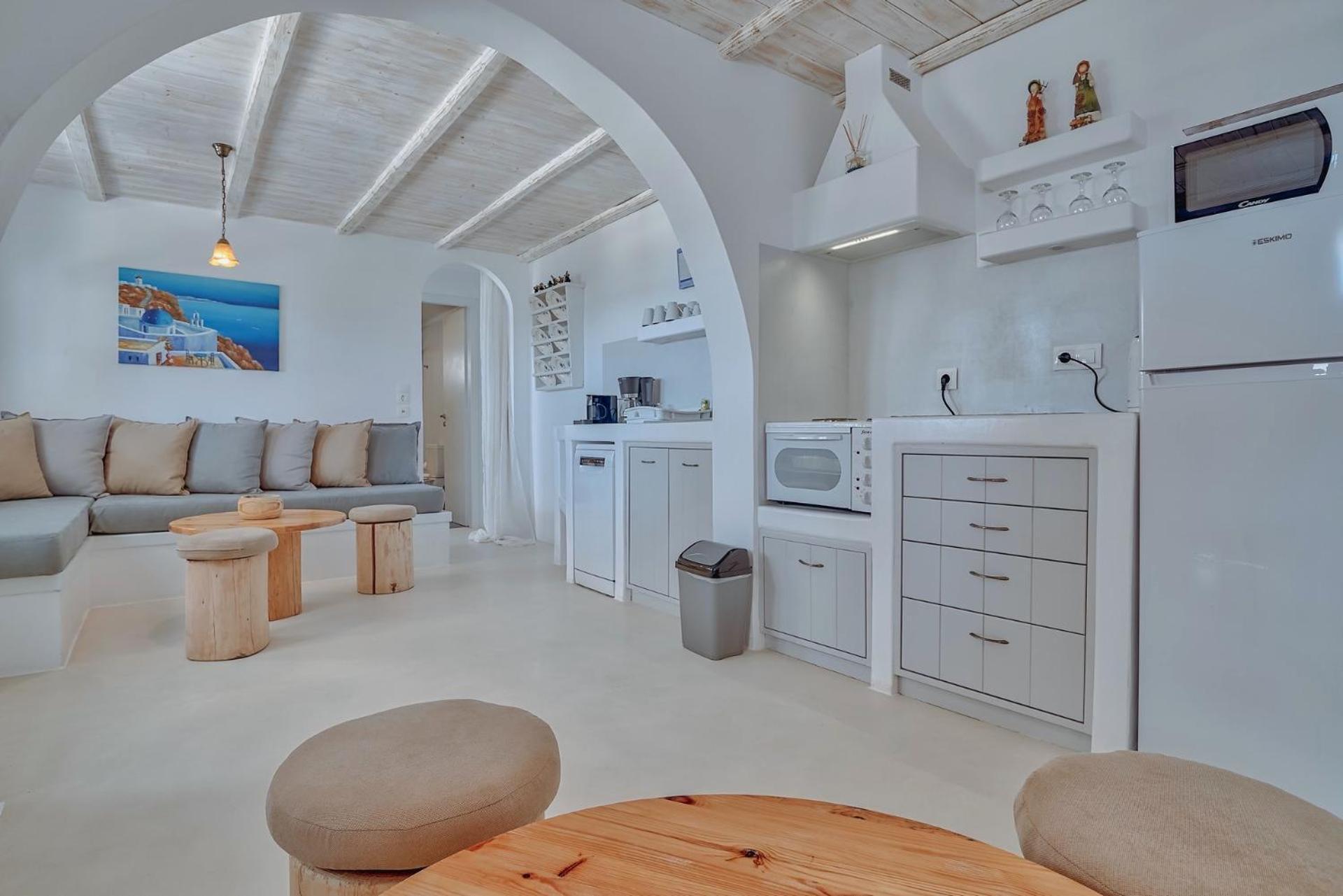 Blue Dolphin Antiparos Villas And Suites Agios Georgios  ภายนอก รูปภาพ