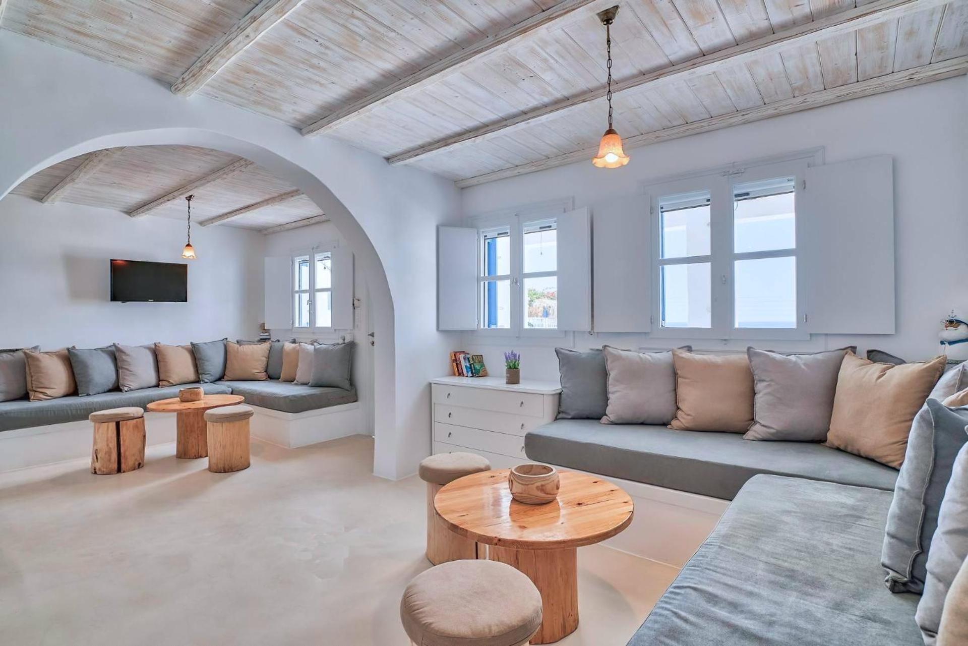 Blue Dolphin Antiparos Villas And Suites Agios Georgios  ภายนอก รูปภาพ